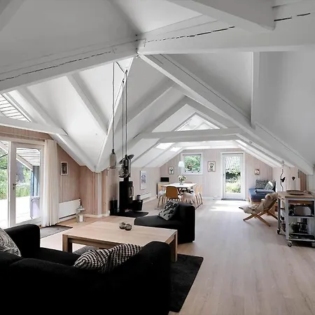 13404-hojby-lysholmparken-16 Hébergement de vacances *