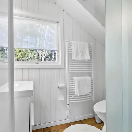 13404-hojby-lysholmparken-16 *